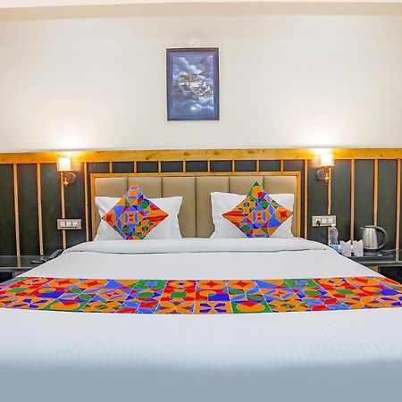 Fabhotel Outhills Manāli Buitenkant foto