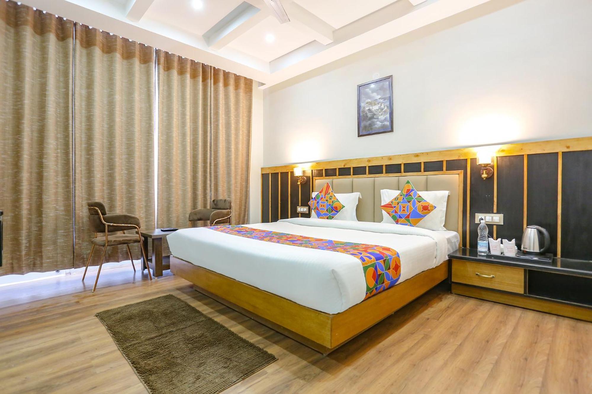 Fabhotel Outhills Manāli Buitenkant foto