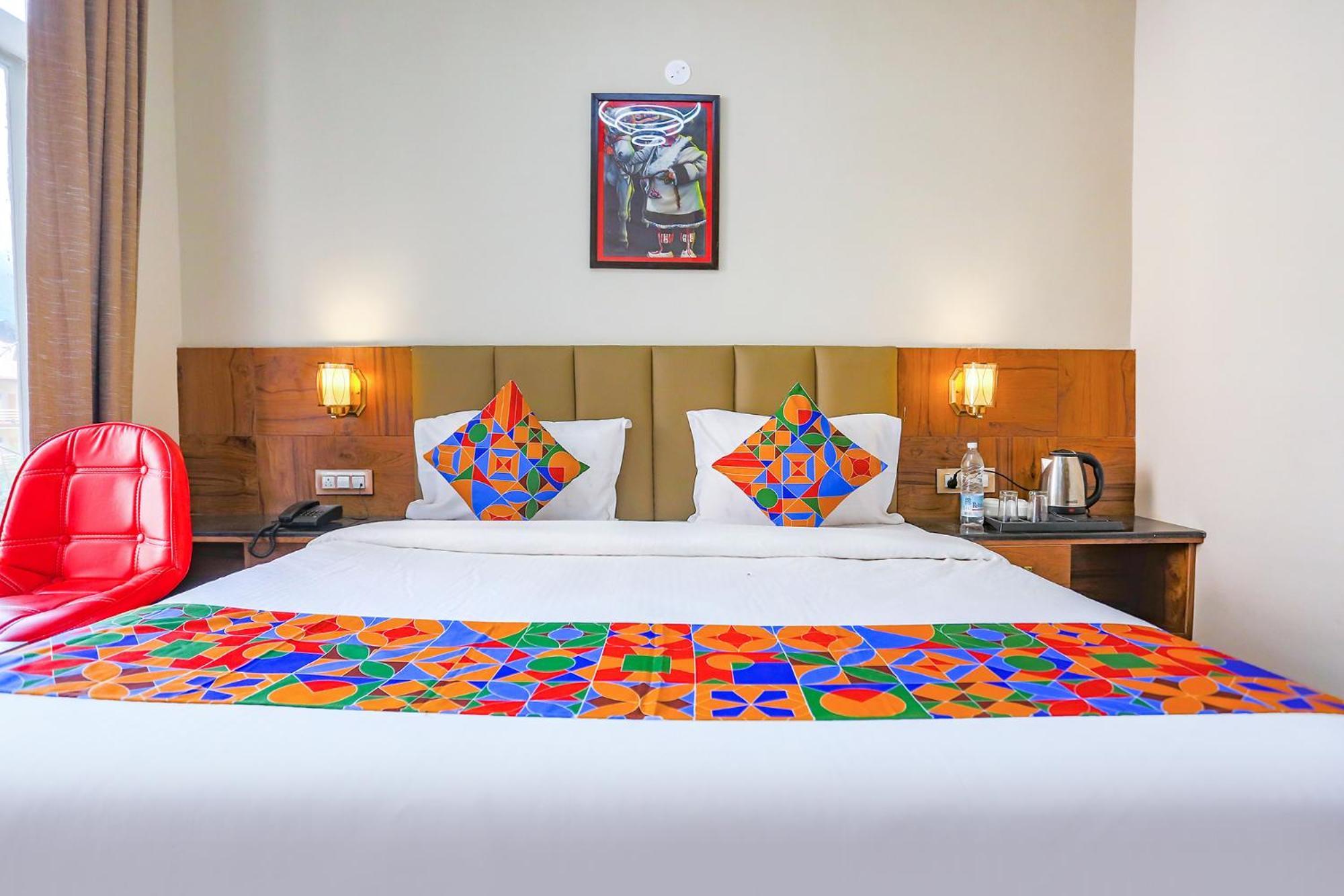 Fabhotel Outhills Manāli Buitenkant foto